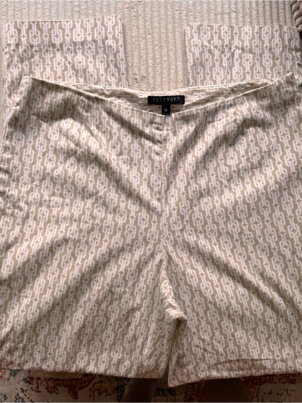 Foxcroft Cream & White Straight Leg Pants